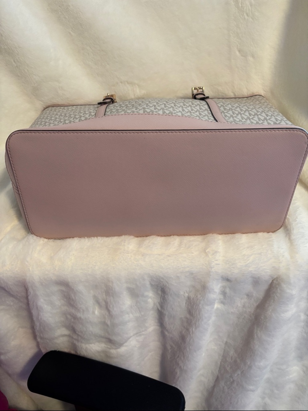 Michael Kors Pink and Beige MK Logo Tote - Picture 4 of 11